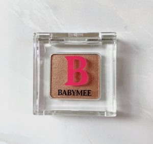 BABYMEEニュアンスカラーシャドウアンバーグロウ